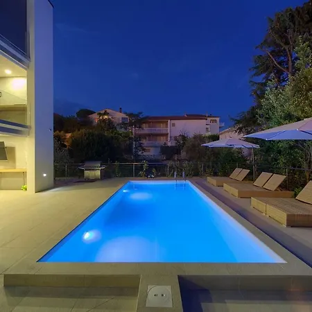 Villa Celeia Krk Town Exterior photo