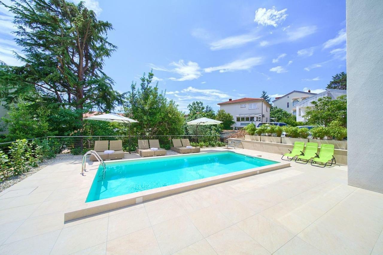 Apartment Celeia Krk Town
