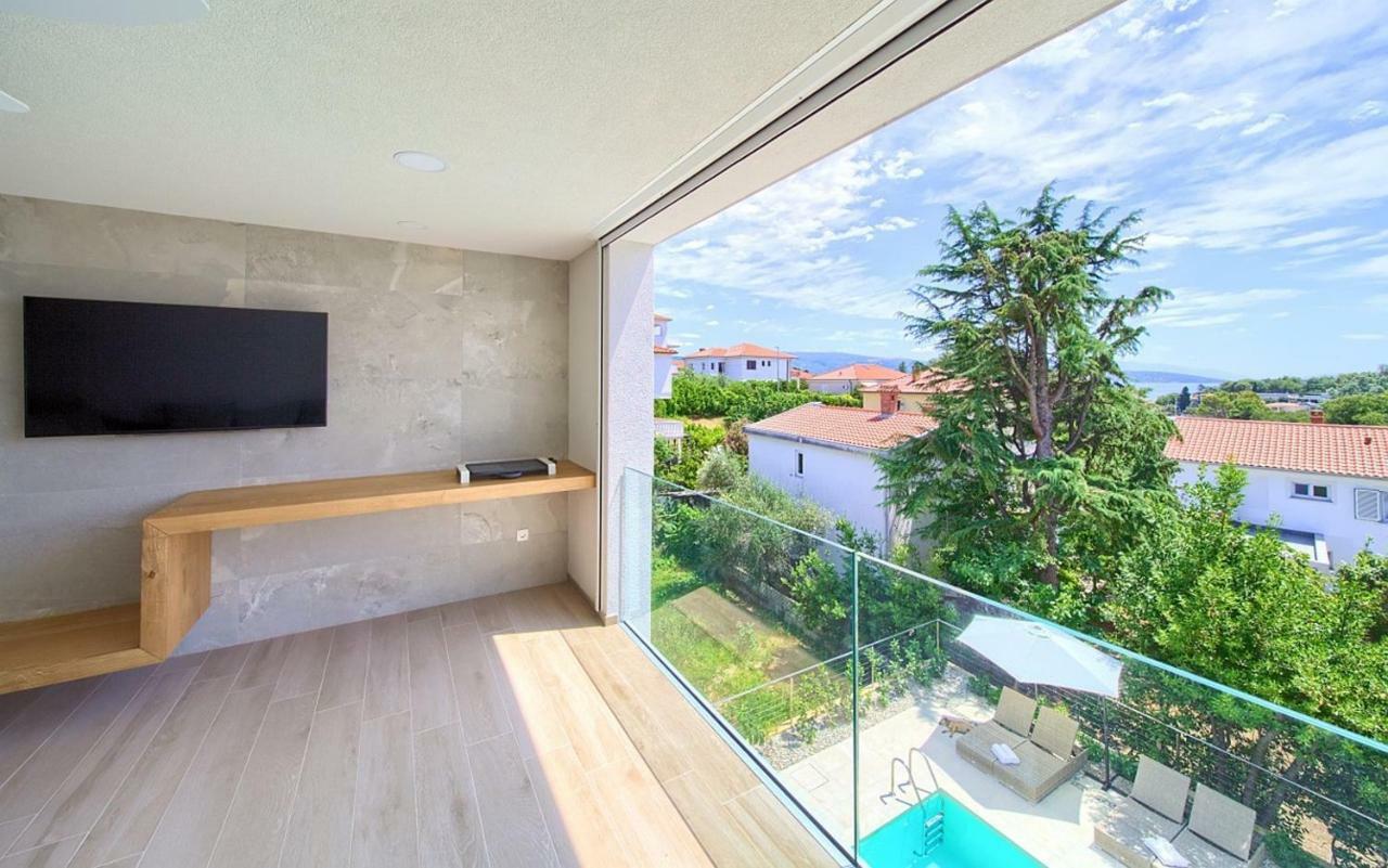Apartment Celeia Krk Town