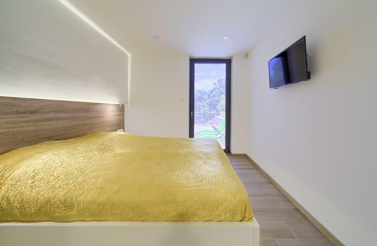 Apartment Celeia Krk Town